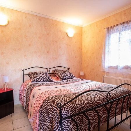 Apartamento La Durance - 1 Chambre Terrasse Et Jardin Saint-André-dʼEmbrun Exterior foto